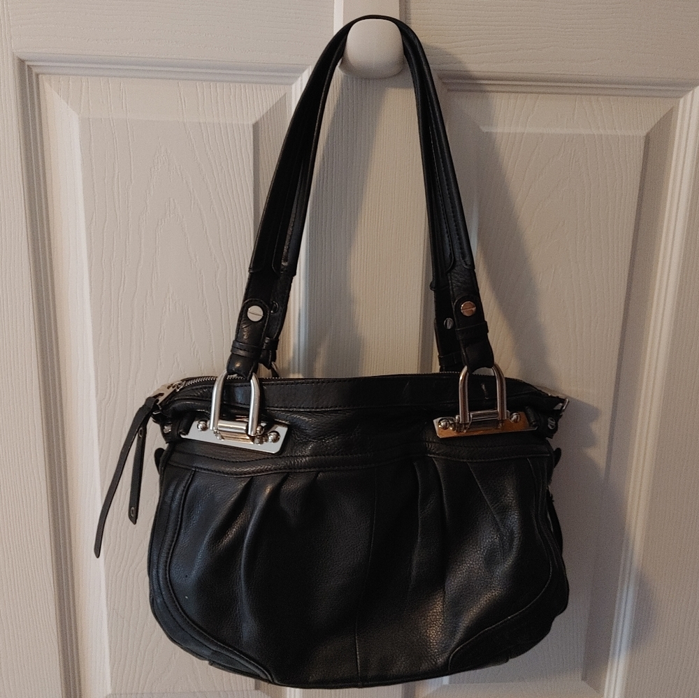 Genuine leather B. Makowsky handbag
